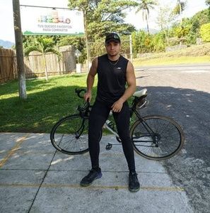 Meet your Posher, Lizandro